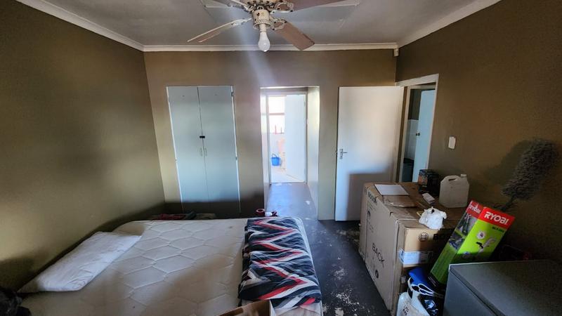 5 Bedroom Property for Sale in Ferreira Town Eastern Cape